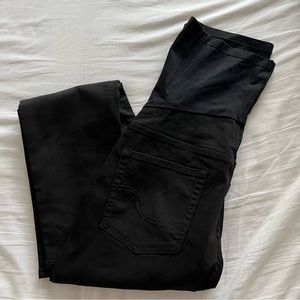 BNWT Signature by Levi Strauss Maternity Skinny Jeans